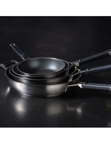 ROESLE - Patelnia  32cm Silence Pro