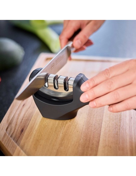 Ostrzałka do noży trzy stopniowa - Roesle