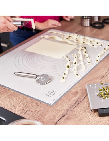 Nóż cukierniczy do ciasta surowego karbowany...