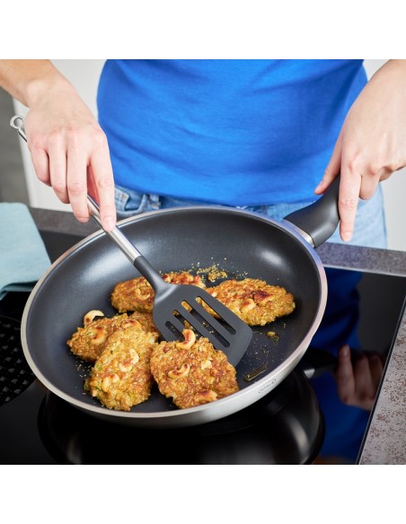 Łopatka do patelni Basic Line 34cm - Roesle