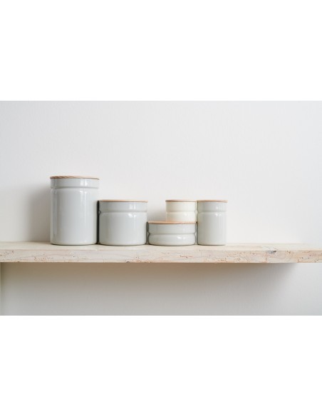 RIESS - Pojemnik kuchenny z drewnianą pokrywą 2,2l Light Grey